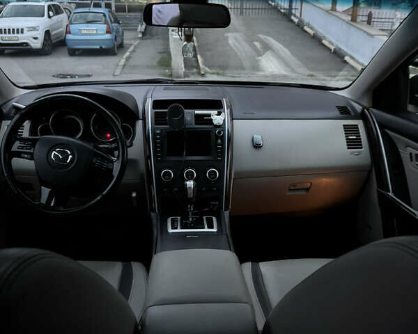 Черный Мазда СХ-9, объемом двигателя 3.7 л и пробегом 160 тыс. км за 9000 $, фото 32 на Automoto.ua