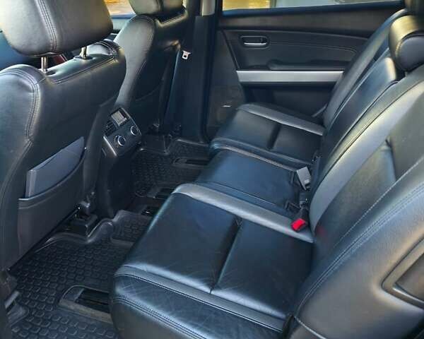 Черный Мазда СХ-9, объемом двигателя 3.73 л и пробегом 220 тыс. км за 11500 $, фото 10 на Automoto.ua