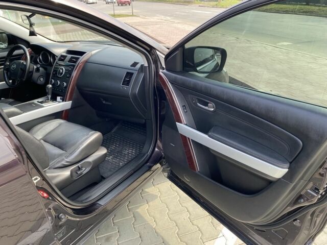 Черный Мазда СХ-9, объемом двигателя 3.7 л и пробегом 199 тыс. км за 9100 $, фото 14 на Automoto.ua