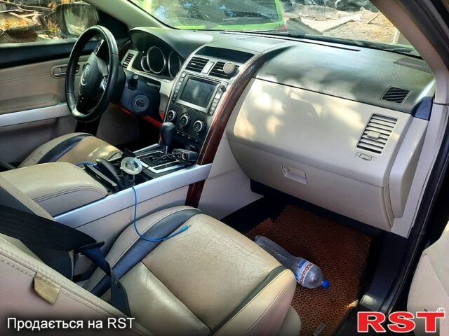 Черный Мазда СХ-9, объемом двигателя 3.7 л и пробегом 0 тыс. км за 8000 $, фото 3 на Automoto.ua