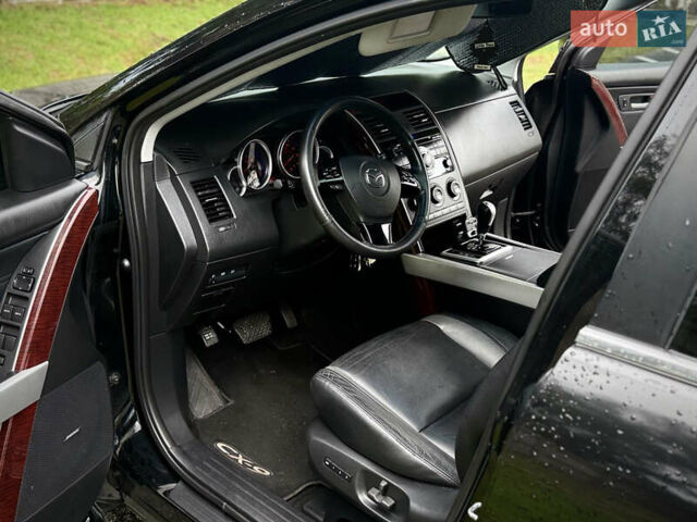 Черный Мазда СХ-9, объемом двигателя 0 л и пробегом 289 тыс. км за 3600 $, фото 1 на Automoto.ua