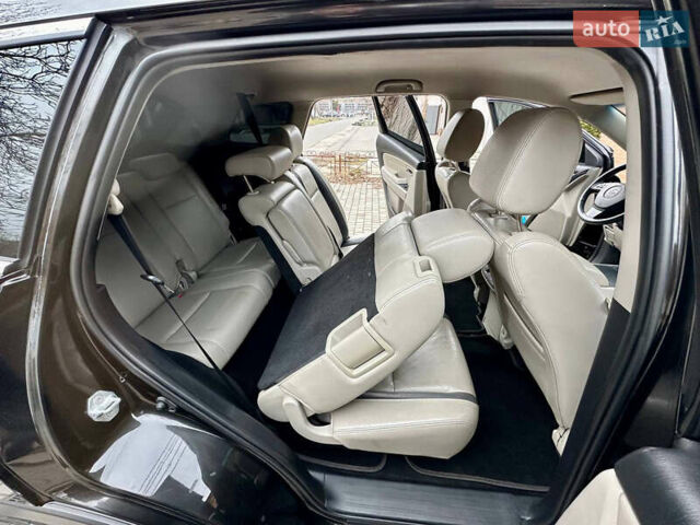 Черный Мазда СХ-9, объемом двигателя 3.7 л и пробегом 150 тыс. км за 10000 $, фото 36 на Automoto.ua