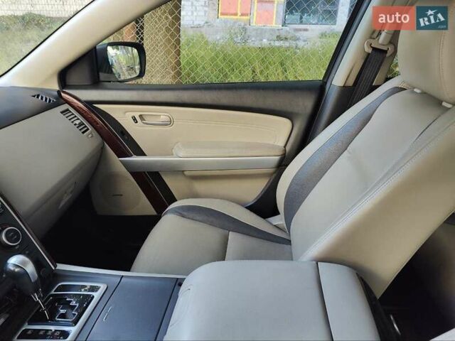 Черный Мазда СХ-9, объемом двигателя 3.73 л и пробегом 153 тыс. км за 12200 $, фото 2 на Automoto.ua