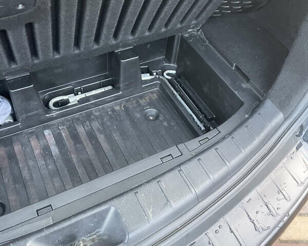 Черный Мазда СХ-9, объемом двигателя 3.7 л и пробегом 195 тыс. км за 7900 $, фото 40 на Automoto.ua