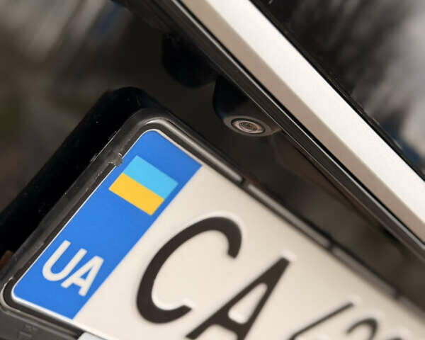 Чорний Мазда СХ-9, об'ємом двигуна 3.7 л та пробігом 301 тис. км за 8999 $, фото 15 на Automoto.ua