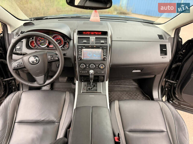 Чорний Мазда СХ-9, об'ємом двигуна 3.7 л та пробігом 301 тис. км за 8999 $, фото 27 на Automoto.ua