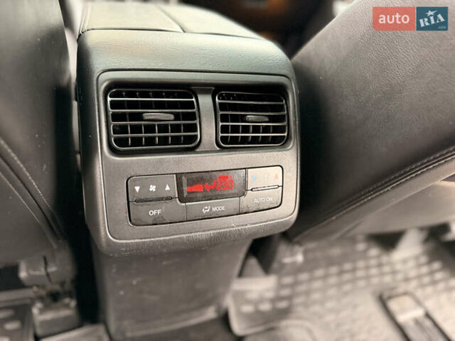 Чорний Мазда СХ-9, об'ємом двигуна 3.7 л та пробігом 301 тис. км за 8999 $, фото 36 на Automoto.ua