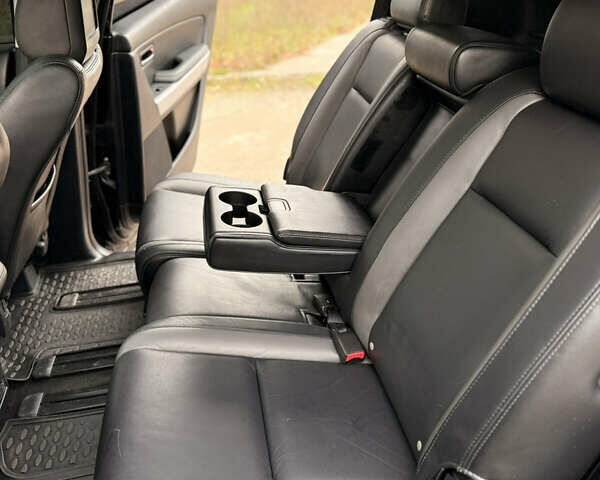 Чорний Мазда СХ-9, об'ємом двигуна 3.7 л та пробігом 301 тис. км за 8999 $, фото 37 на Automoto.ua