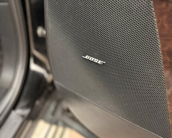 Чорний Мазда СХ-9, об'ємом двигуна 3.7 л та пробігом 301 тис. км за 8999 $, фото 45 на Automoto.ua