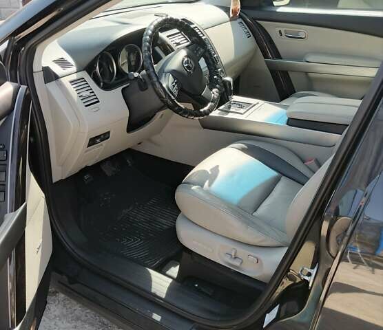 Черный Мазда СХ-9, объемом двигателя 3.73 л и пробегом 187 тыс. км за 9800 $, фото 7 на Automoto.ua