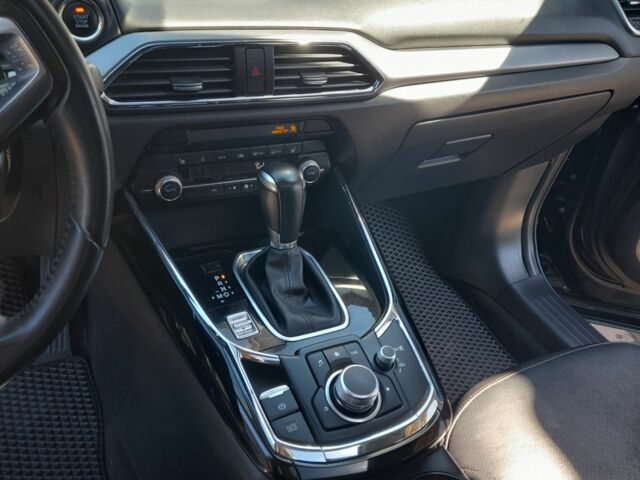 Чорний Мазда СХ-9, об'ємом двигуна 0 л та пробігом 75 тис. км за 21100 $, фото 12 на Automoto.ua