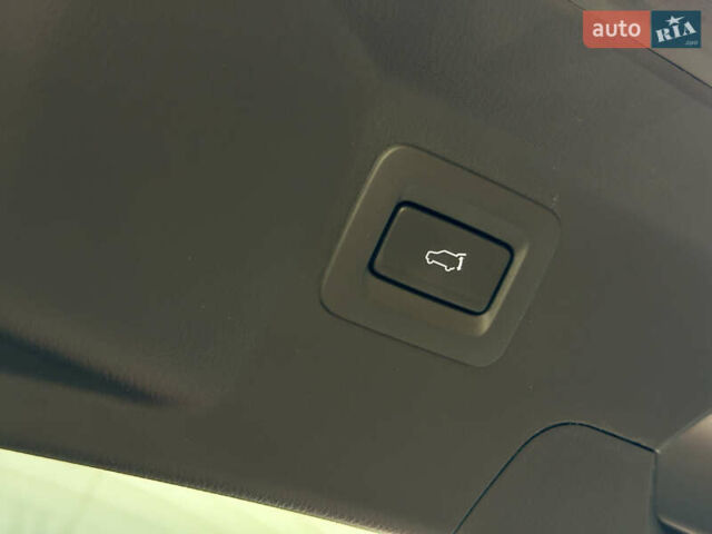 Черный Мазда СХ-9, объемом двигателя 2.49 л и пробегом 9 тыс. км за 33800 $, фото 32 на Automoto.ua