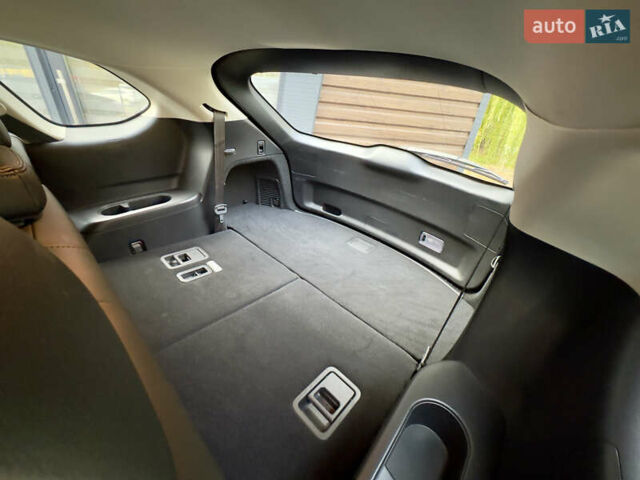 Черный Мазда СХ-9, объемом двигателя 2.49 л и пробегом 9 тыс. км за 33800 $, фото 27 на Automoto.ua