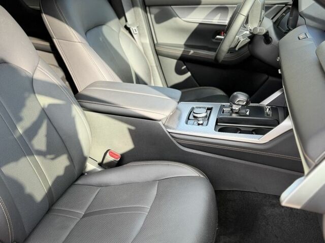 Черный Мазда СХ-9, объемом двигателя 3.3 л и пробегом 1 тыс. км за 46000 $, фото 5 на Automoto.ua