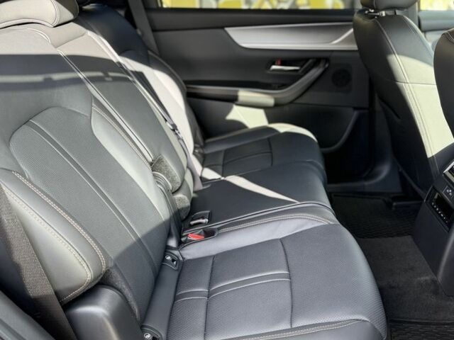 Черный Мазда СХ-9, объемом двигателя 3.3 л и пробегом 1 тыс. км за 46000 $, фото 4 на Automoto.ua