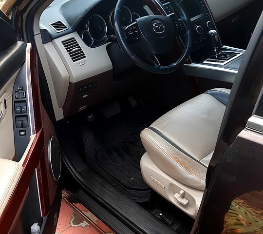 Коричневый Мазда СХ-9, объемом двигателя 3.7 л и пробегом 142 тыс. км за 8200 $, фото 6 на Automoto.ua
