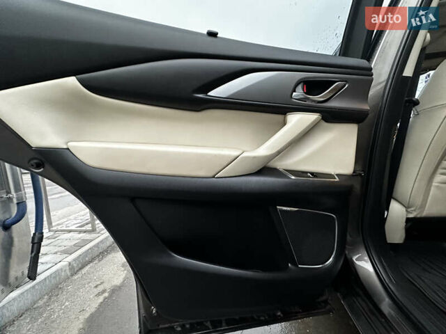 Коричневый Мазда СХ-9, объемом двигателя 2.49 л и пробегом 89 тыс. км за 22500 $, фото 27 на Automoto.ua