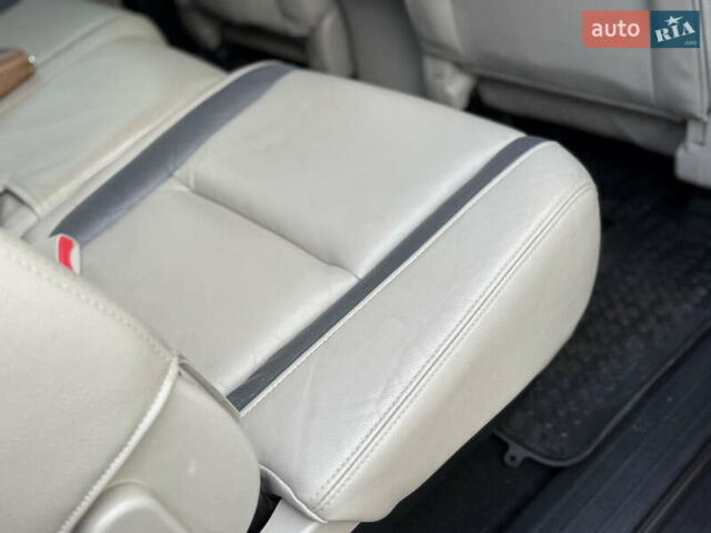 Мазда СХ-9 2007 у Дрогобичі на Automoto.ua Червоний Мазда СХ-9, об'ємом двигуна 3.5 л та пробігом 91 тис. км за 10500 $, фото 68 на Automoto.ua