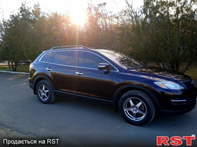 Красный Мазда СХ-9, объемом двигателя 3.7 л и пробегом 0 тыс. км за 9500 $, фото 1 на Automoto.ua