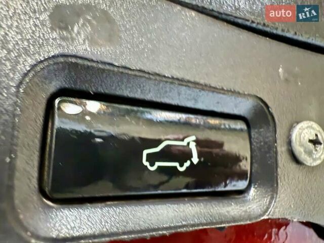 Червоний Мазда СХ-9, об'ємом двигуна 3.7 л та пробігом 183 тис. км за 7400 $, фото 72 на Automoto.ua