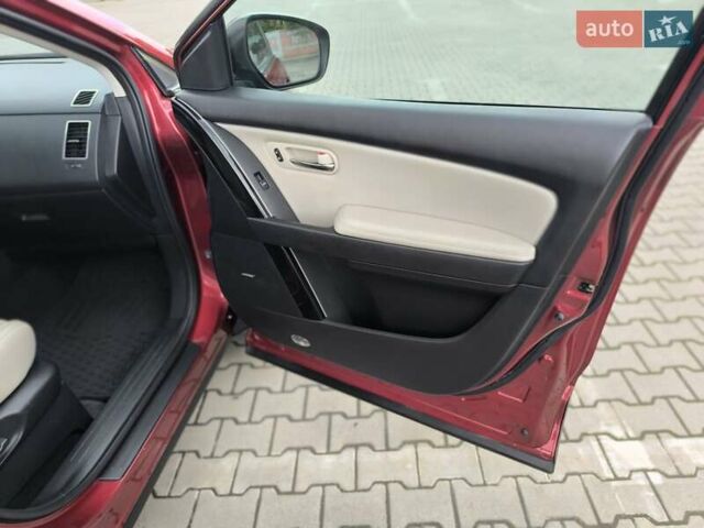 Красный Мазда СХ-9, объемом двигателя 3.73 л и пробегом 140 тыс. км за 12500 $, фото 11 на Automoto.ua