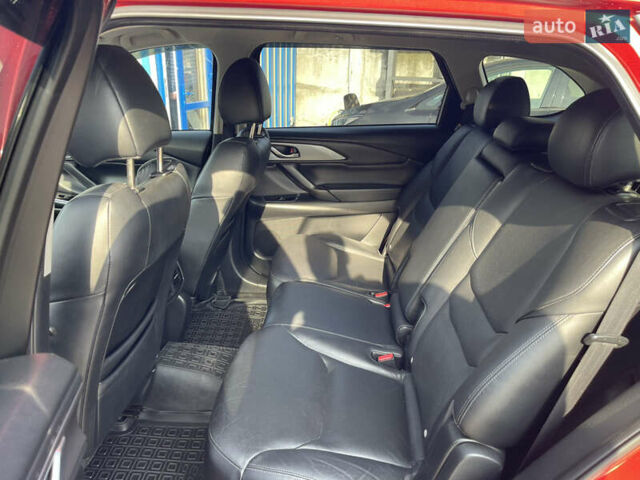 Красный Мазда СХ-9, объемом двигателя 2.49 л и пробегом 194 тыс. км за 14500 $, фото 7 на Automoto.ua