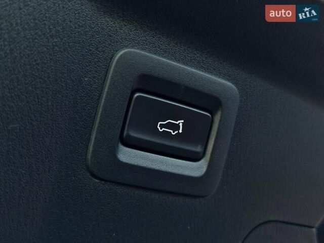 Красный Мазда СХ-9, объемом двигателя 2.49 л и пробегом 149 тыс. км за 18799 $, фото 32 на Automoto.ua