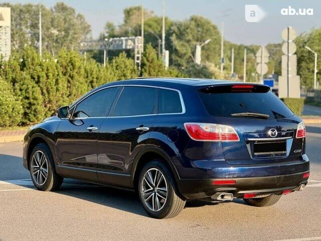 Мазда СХ-9, объемом двигателя 0 л и пробегом 237 тыс. км за 11999 $, фото 10 на Automoto.ua