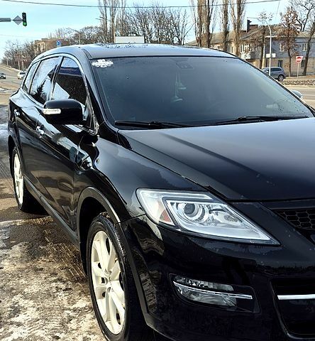 Мазда СХ-9, объемом двигателя 35 л и пробегом 200 тыс. км за 10500 $, фото 2 на Automoto.ua