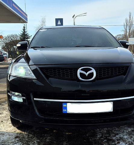 Мазда СХ-9, объемом двигателя 35 л и пробегом 200 тыс. км за 10500 $, фото 1 на Automoto.ua