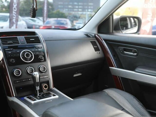 Мазда СХ-9, объемом двигателя 0 л и пробегом 194 тыс. км за 10700 $, фото 12 на Automoto.ua
