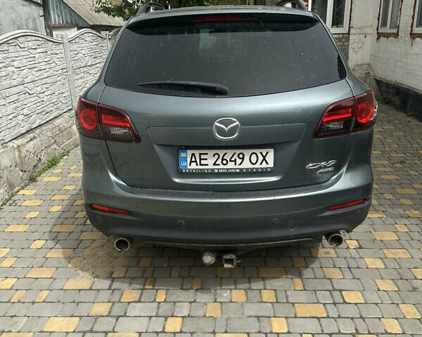 Мазда СХ-9, объемом двигателя 3.73 л и пробегом 250 тыс. км за 11500 $, фото 3 на Automoto.ua