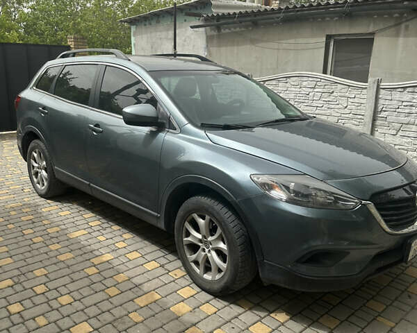 Мазда СХ-9, объемом двигателя 3.73 л и пробегом 250 тыс. км за 11500 $, фото 1 на Automoto.ua