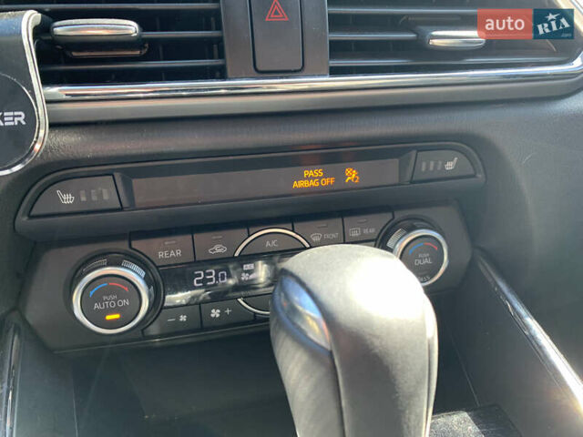 Мазда СХ-9, объемом двигателя 2.5 л и пробегом 70 тыс. км за 21600 $, фото 12 на Automoto.ua