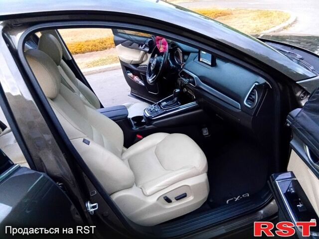 Мазда СХ-9, объемом двигателя 2.5 л и пробегом 146 тыс. км за 21700 $, фото 2 на Automoto.ua