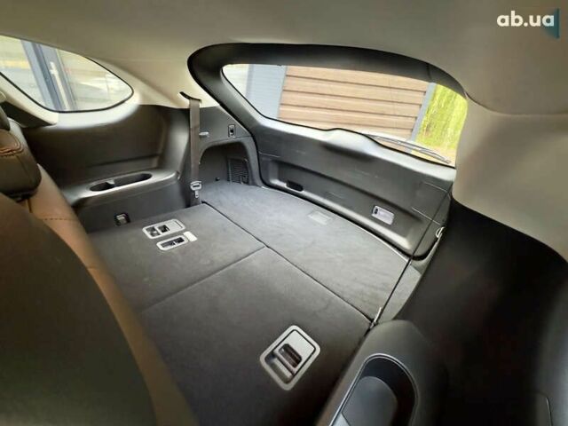 Мазда СХ-9, об'ємом двигуна 2.5 л та пробігом 9 тис. км за 31500 $, фото 27 на Automoto.ua