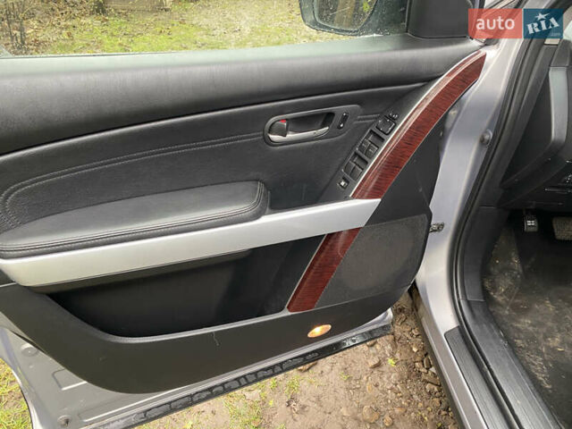 Серый Мазда СХ-9, объемом двигателя 3.49 л и пробегом 240 тыс. км за 8000 $, фото 4 на Automoto.ua