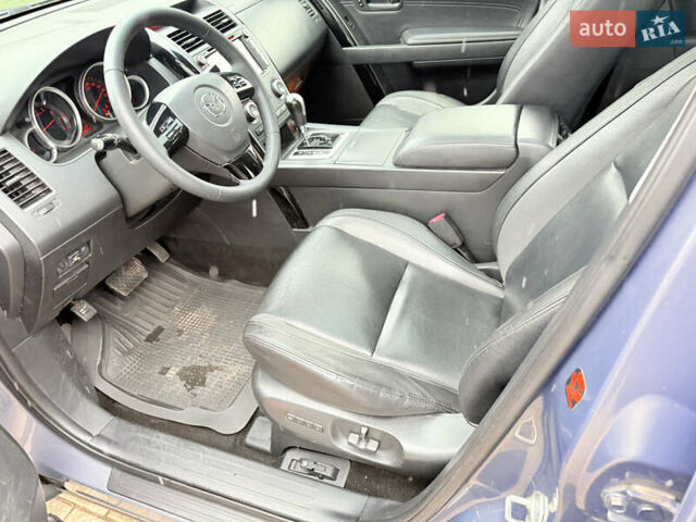 Серый Мазда СХ-9, объемом двигателя 3.73 л и пробегом 255 тыс. км за 6800 $, фото 38 на Automoto.ua