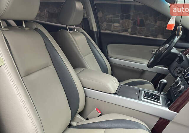 Серый Мазда СХ-9, объемом двигателя 3.73 л и пробегом 178 тыс. км за 8999 $, фото 20 на Automoto.ua