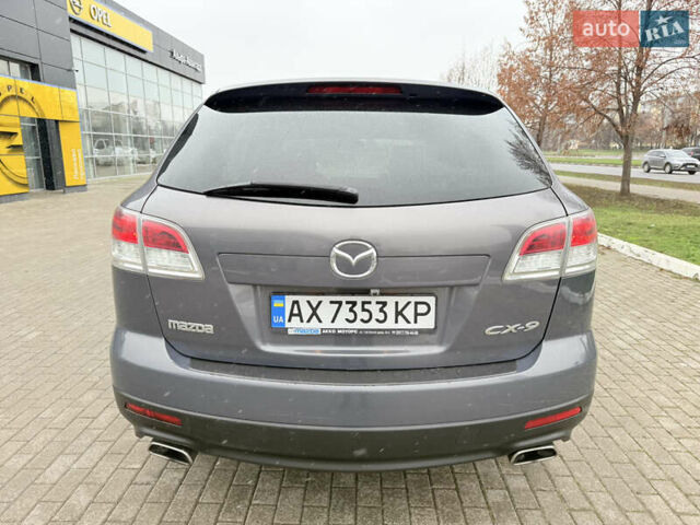 Серый Мазда СХ-9, объемом двигателя 3.73 л и пробегом 255 тыс. км за 6800 $, фото 34 на Automoto.ua
