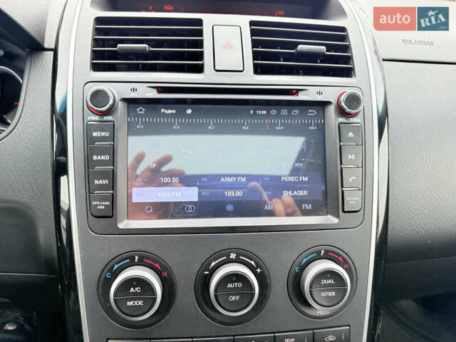 Серый Мазда СХ-9, объемом двигателя 3.73 л и пробегом 255 тыс. км за 6800 $, фото 14 на Automoto.ua