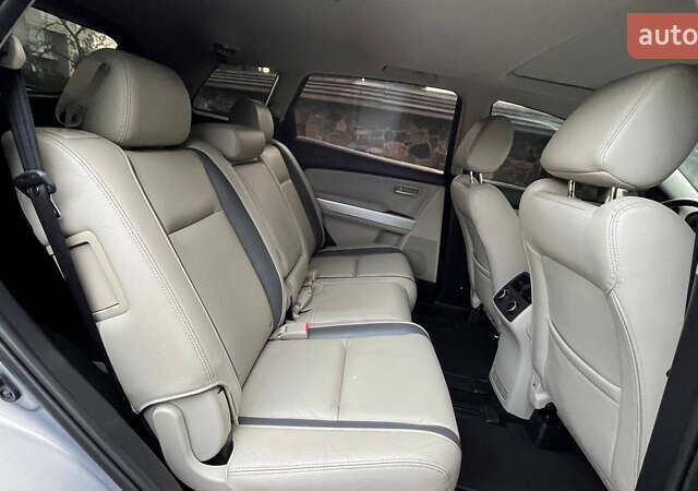 Серый Мазда СХ-9, объемом двигателя 3.73 л и пробегом 178 тыс. км за 8999 $, фото 10 на Automoto.ua