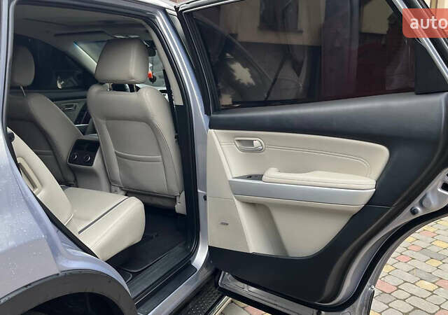 Серый Мазда СХ-9, объемом двигателя 3.73 л и пробегом 178 тыс. км за 8999 $, фото 18 на Automoto.ua