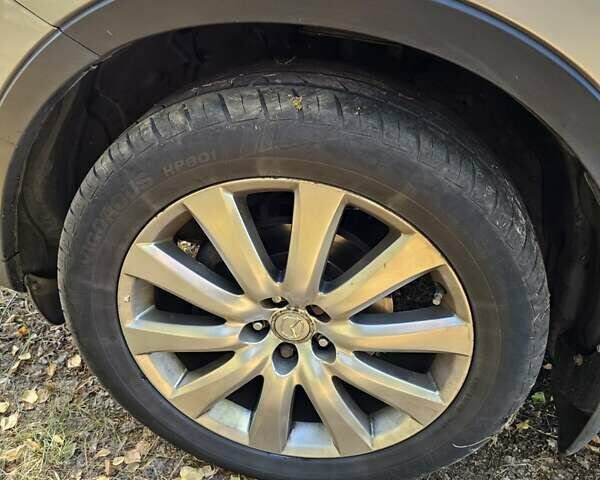 Сірий Мазда СХ-9, об'ємом двигуна 3.7 л та пробігом 287 тис. км за 8299 $, фото 29 на Automoto.ua