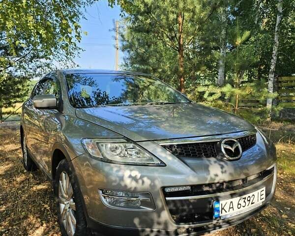 Серый Мазда СХ-9, объемом двигателя 3.7 л и пробегом 287 тыс. км за 9499 $, фото 2 на Automoto.ua
