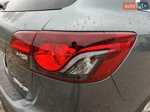 Сірий Мазда СХ-9, об'ємом двигуна 3.73 л та пробігом 250 тис. км за 9799 $, фото 26 на Automoto.ua