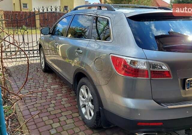 Сірий Мазда СХ-9, об'ємом двигуна 3.7 л та пробігом 130 тис. км за 11600 $, фото 5 на Automoto.ua