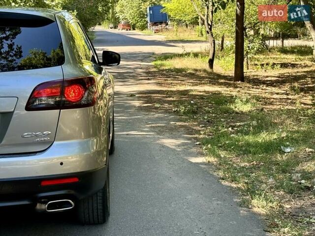 Серый Мазда СХ-9, объемом двигателя 3.73 л и пробегом 147 тыс. км за 12400 $, фото 5 на Automoto.ua
