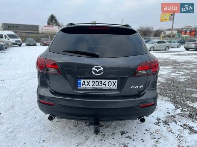 Серый Мазда СХ-9, объемом двигателя 3.73 л и пробегом 187 тыс. км за 13000 $, фото 6 на Automoto.ua