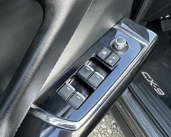 Серый Мазда СХ-9, объемом двигателя 2.49 л и пробегом 143 тыс. км за 22500 $, фото 26 на Automoto.ua